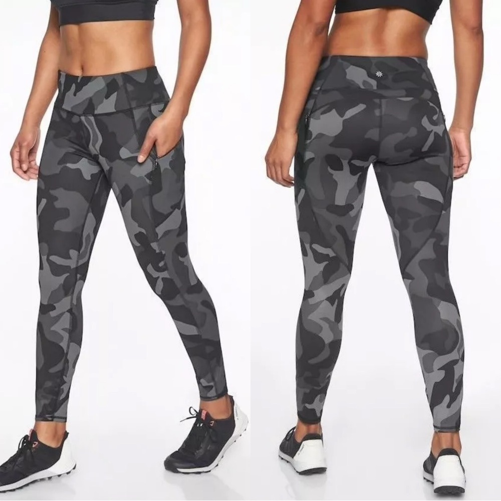 Athleta Camo Contender 7/8 Tight Leggings Mid Rise UPF 50+ Outdoor Black Gray M